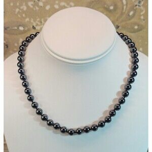 Beautiful Vintage Kissaka Faux Gray Pearls Necklace 18"